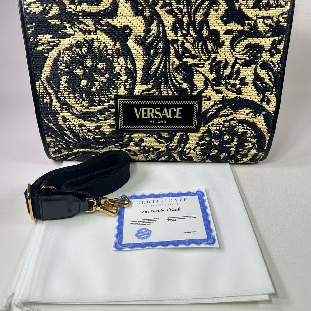 NEW! Extra Large Versace Athena Baroque Tote - Picture 10 of 11